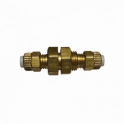 Conector pasachapa Poliseal...